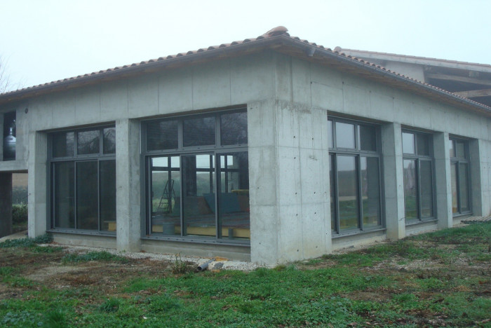 Réalisation d’un bâtiment en béton banché