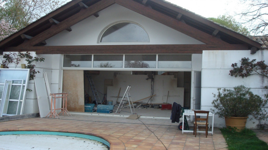 Remplacement de l’imposte d'une baie vitrée à Mogneneins 01140